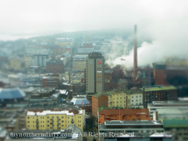 184813-120316-miniature-tampere-from-Torni-hotel-IMG_4773.jpg