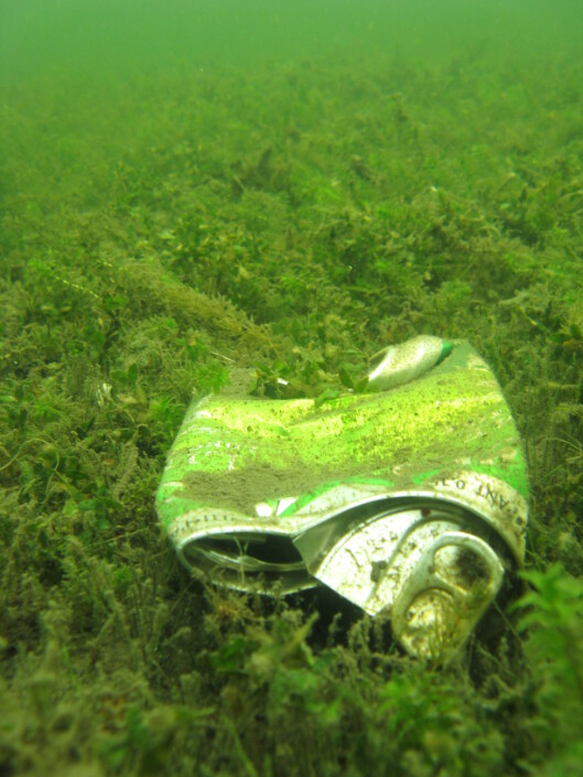 Garbage found underwater.
