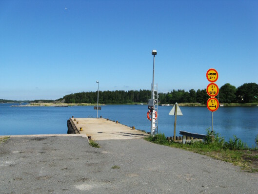 A port in Archipelago Sea. Satama Saaristomerellä.