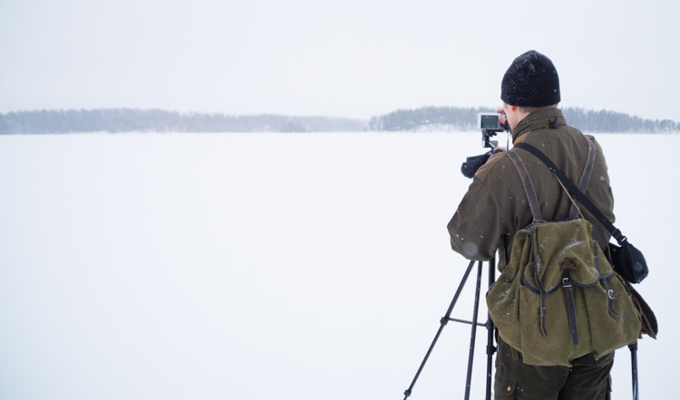 Photographing-white-tailed-eagles-on-snowy-lake-DSC04959.jpg