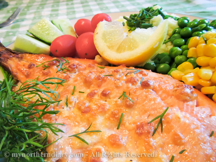 Rainbow-trout-dinner-with-maize-peas-tomatoes-cucumber-citroen-and-dill-IMG_0769.jpg