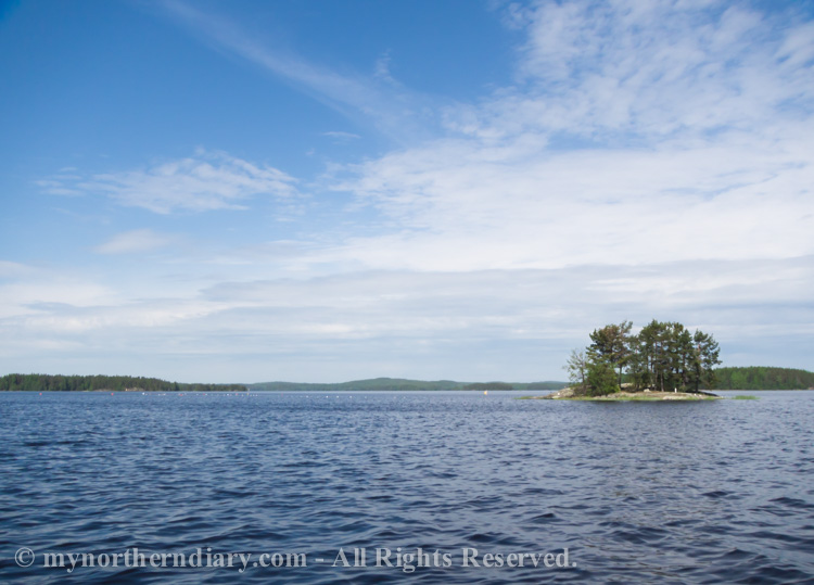 beautiful-sights-over-finnish-lake-CRW_0560.jpg